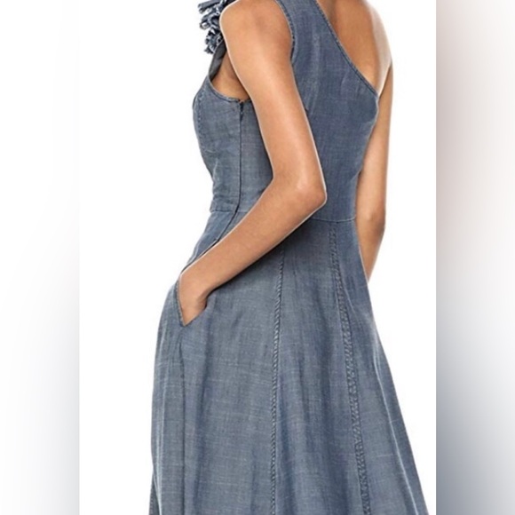 Trina Turk One Shoulder Denim Blue Dress, Size 6 - Picture 9 of 10